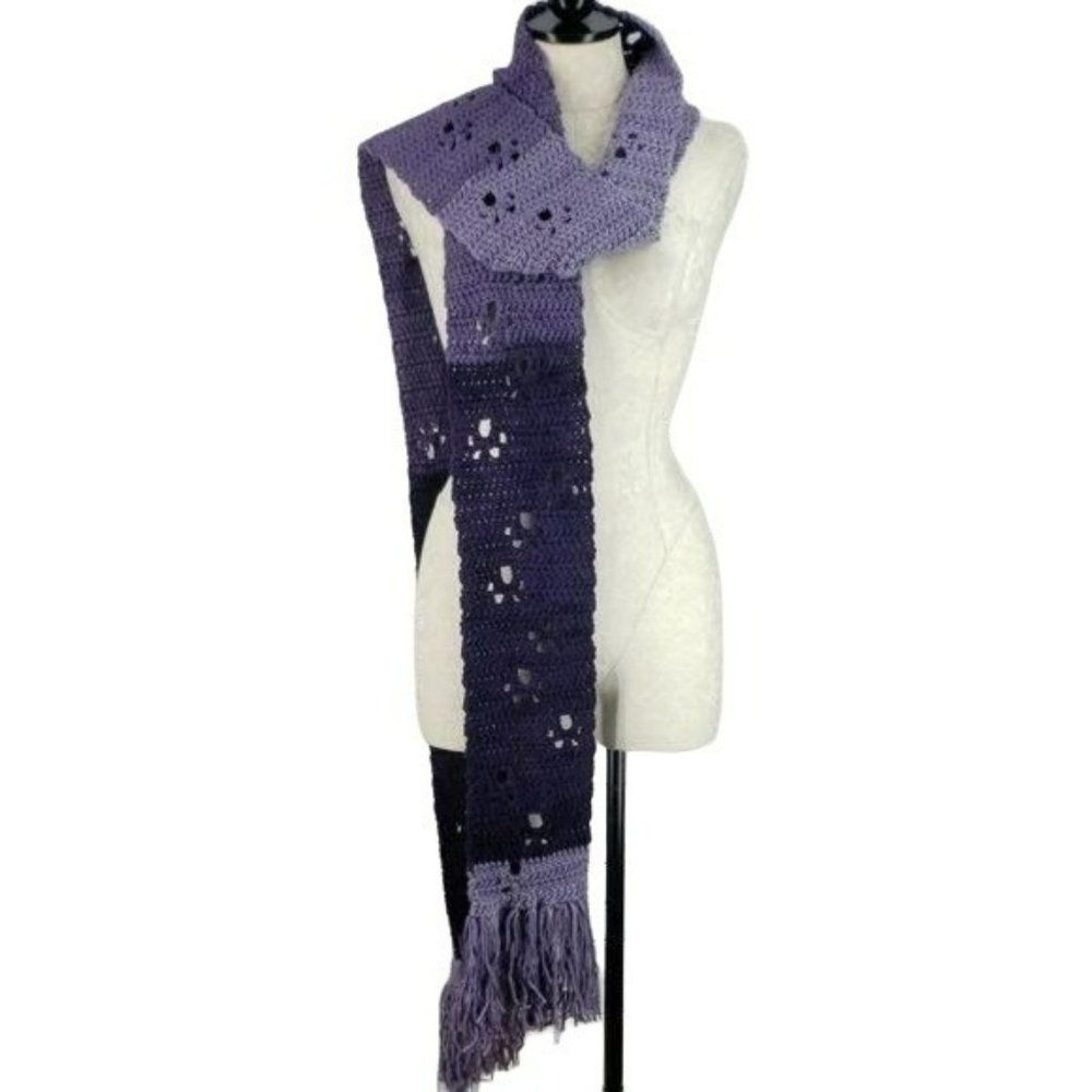 Handmade Crochet Deep Lavender Purple Dog Animal Pawprints‎ Scarf Wrap